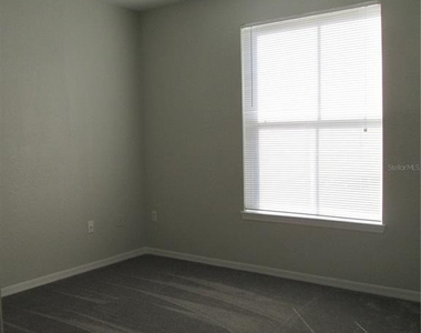 5957 Westgate Drive - Photo Thumbnail 8