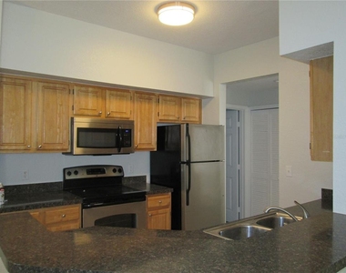 5957 Westgate Drive - Photo Thumbnail 4