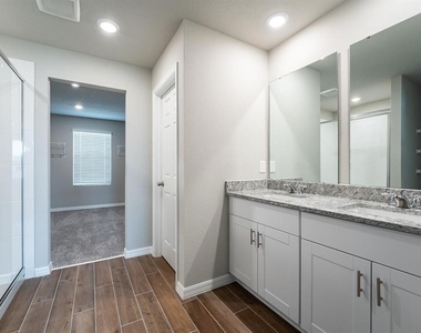 5252 Sanders Oak Trail - Photo Thumbnail 19
