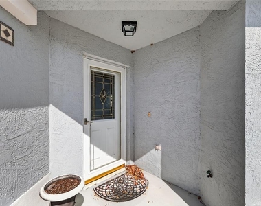 1808 Peachtree Avenue - Photo Thumbnail 8