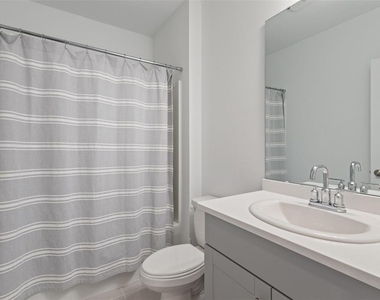 1099 Calico Pointe Circle - Photo Thumbnail 25