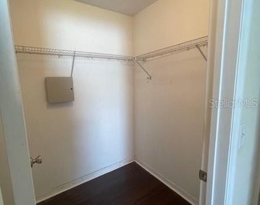 23 Ridley Lane - Photo Thumbnail 12