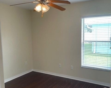23 Ridley Lane - Photo Thumbnail 9