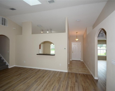 20 Wheeler Lane - Photo Thumbnail 3