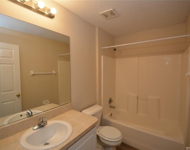 20 Wheeler Lane - Photo Thumbnail 28