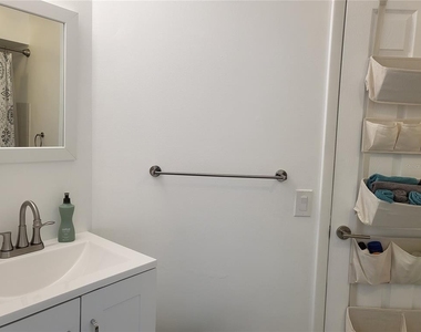 2903 63rd Street W - Photo Thumbnail 14