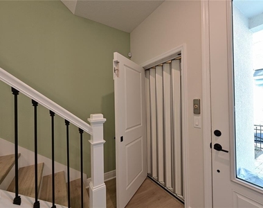 2451 Mangum Court - Photo Thumbnail 9