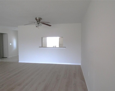 3010 Ringwood Meadow - Photo Thumbnail 8