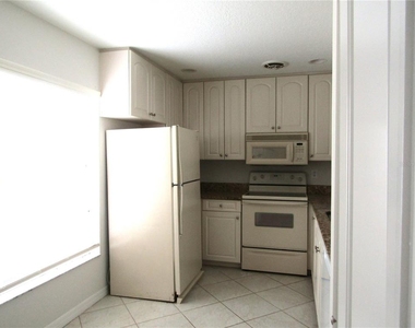 3010 Ringwood Meadow - Photo Thumbnail 5