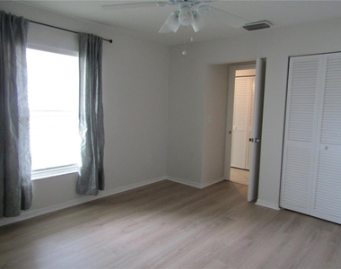 3010 Ringwood Meadow - Photo Thumbnail 15