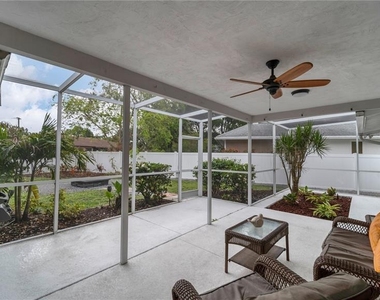 5219 Inverness Drive - Photo Thumbnail 15