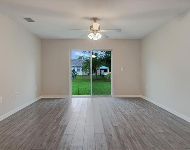 4127 Snowdrop Street - Photo Thumbnail 15