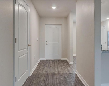 4127 Snowdrop Street - Photo Thumbnail 3