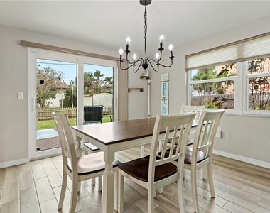 1675 Blakemore Lane - Photo Thumbnail 16