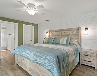 1675 Blakemore Lane - Photo Thumbnail 18