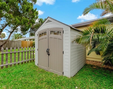 1675 Blakemore Lane - Photo Thumbnail 35