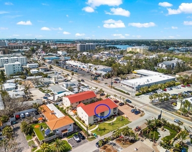 6708 Sarasea Circle - Photo Thumbnail 49