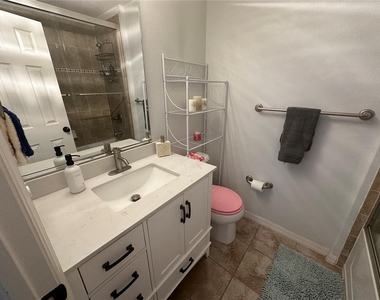 8809 White Sage Loop - Photo Thumbnail 20