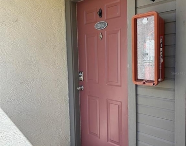 10263 Gandy Boulevard N - Photo Thumbnail 1