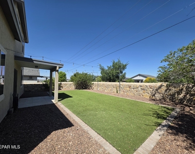7517 Red Cedar Drive - Photo Thumbnail 21