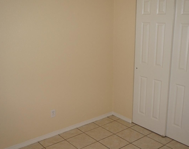 8909 Herbert Street - Photo Thumbnail 18