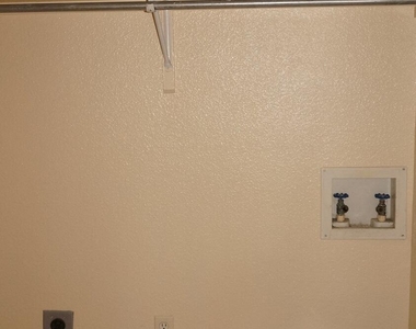 8909 Herbert Street - Photo Thumbnail 9