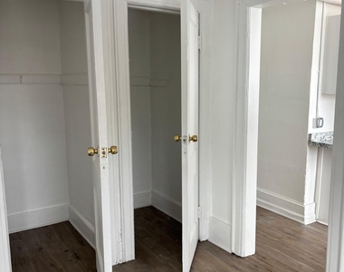 32 Pequonnock Street - Photo Thumbnail 2