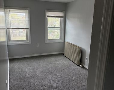 49 Washington Street - Photo Thumbnail 1