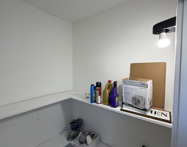142 Cowles Street - Photo Thumbnail 11