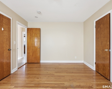 972 Capitol Avenue - Photo Thumbnail 15