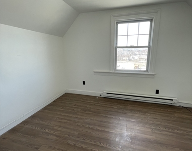 69 Liberty Street - Photo Thumbnail 3