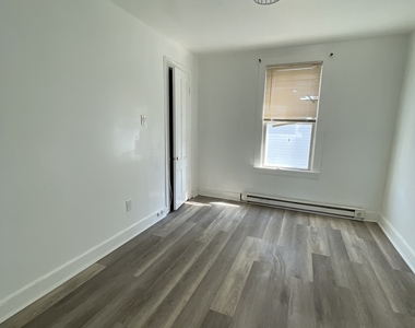 69 Liberty Street - Photo Thumbnail 3