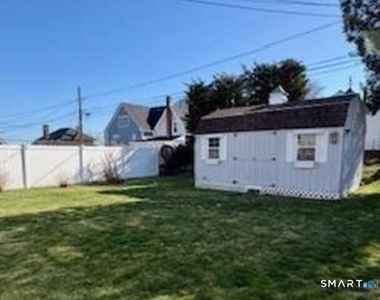 33 Wilford Road - Photo Thumbnail 16