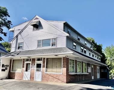 8 Burnham Street - Photo Thumbnail 12