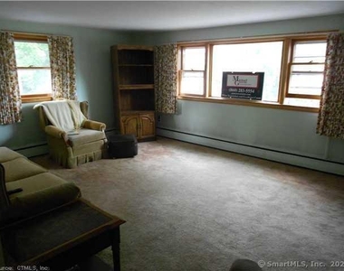 8 Burnham Street - Photo Thumbnail 1