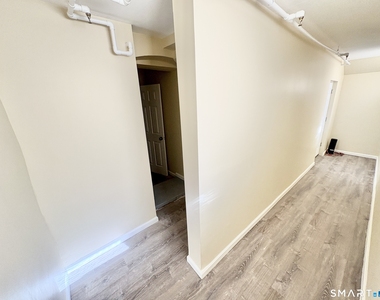 135 Main Street - Photo Thumbnail 8