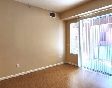 27 E Agate Avenue - Photo Thumbnail 16