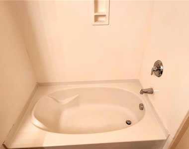 27 E Agate Avenue - Photo Thumbnail 13