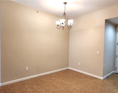 27 E Agate Avenue - Photo Thumbnail 11