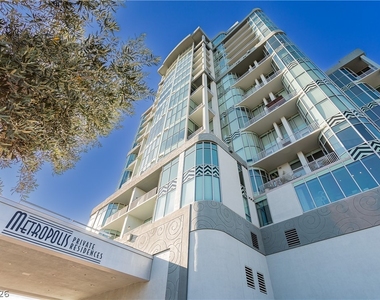 360 E Desert Inn Road - Photo Thumbnail 2