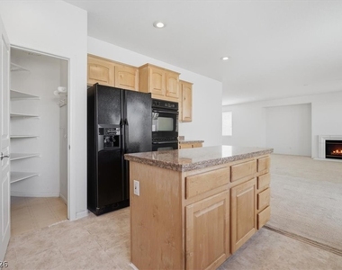 8235 Coyado Street - Photo Thumbnail 11