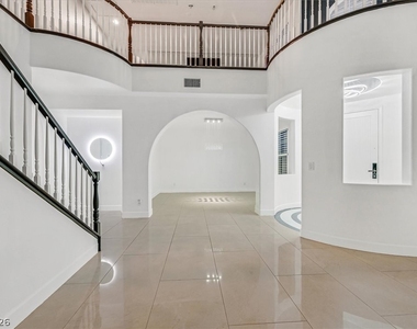 11377 Rancho Villa Verde Place - Photo Thumbnail 3