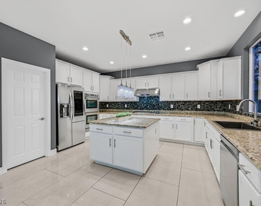 11377 Rancho Villa Verde Place - Photo Thumbnail 8