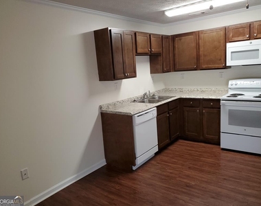 320 Coney Street - Photo Thumbnail 2