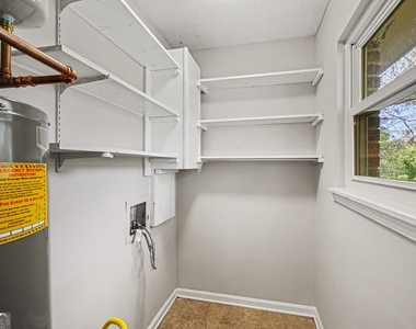 3670 Goodwin Road - Photo Thumbnail 9
