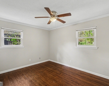 3670 Goodwin Road - Photo Thumbnail 11
