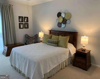 1230 Saint Ives Court - Photo Thumbnail 25