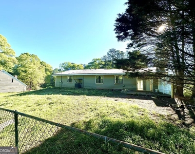 100 Lakeview Lane - Photo Thumbnail 31