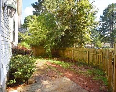 700 S Fairfield Drive - Photo Thumbnail 25
