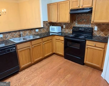 6147 Bellewood Ash Lane - Photo Thumbnail 13